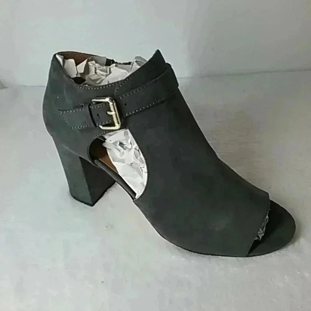 14 & union peep toe zip  up booties